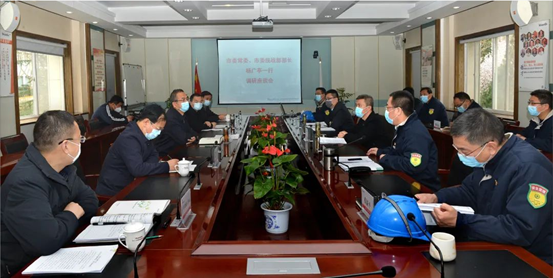 西安市委常委、市委统战部部长杨广亭深入jjb竞技宝实地调研指导疫情防控及复工复产工作